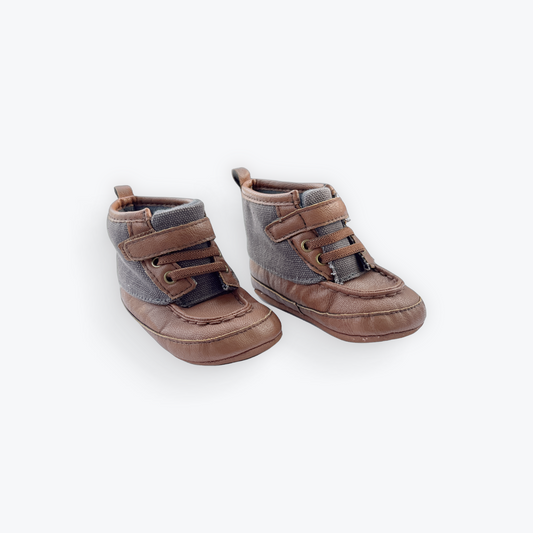 Souliers Carter's 6-9 mois