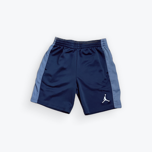 Short Jordan 4 ans *imparfait