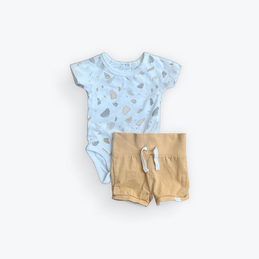 Ensemble Petit lem Nouveau-né